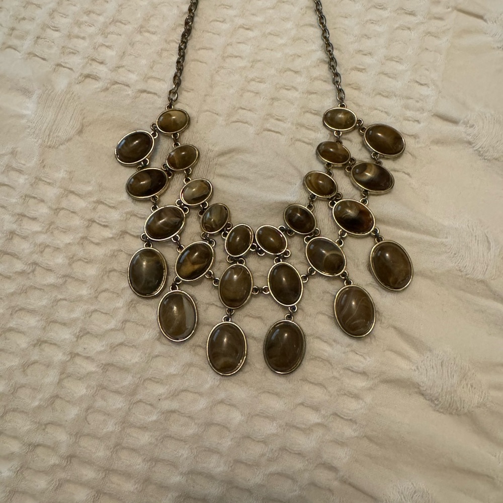 Elegant Brown Statement Necklace